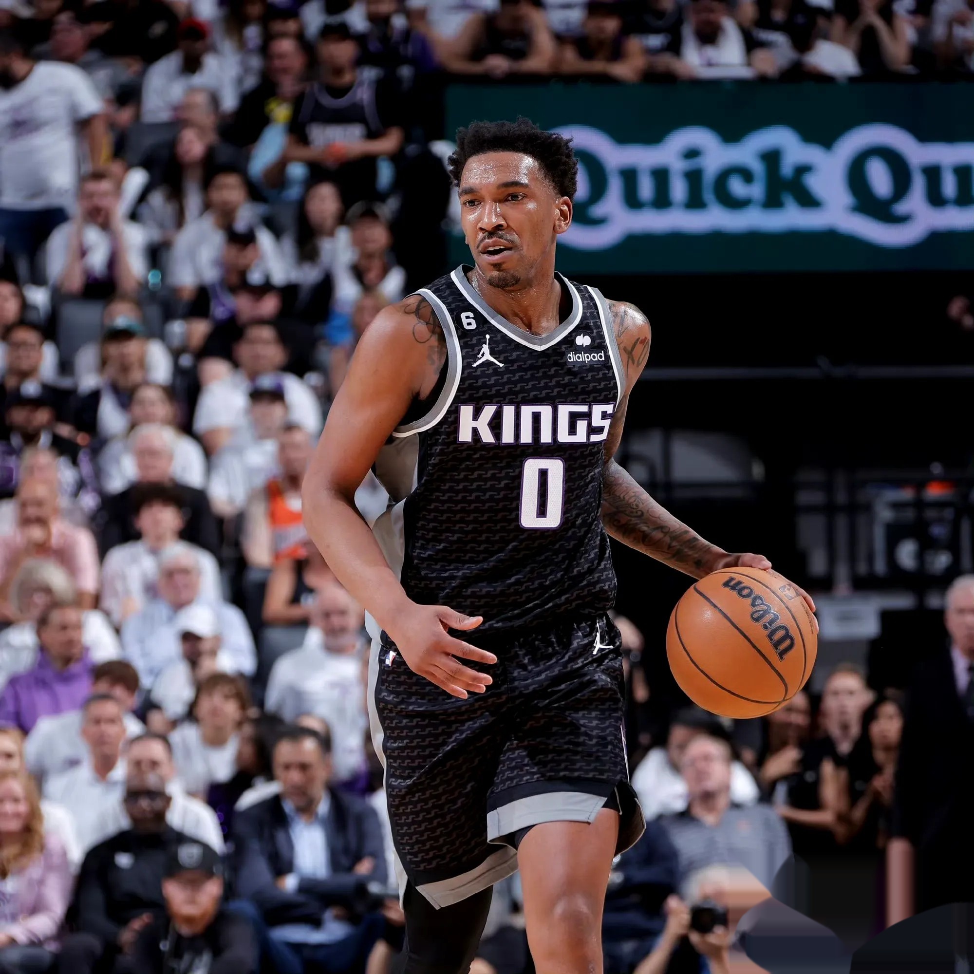 包含里程碑夜！洛杉矶快船战术微调，全明星赛关键时刻刷纪录，管理层满意，数据趋势出现新变化的词条-lpl直播入口